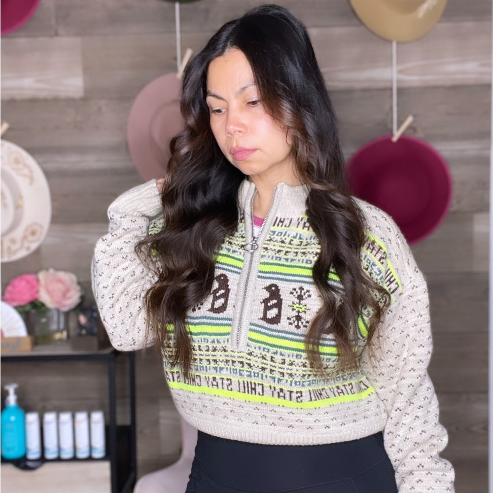 Bdg Like new Urban Outfitters Oversized Stay Chill 1/2 Zip Jesse Sweater Size XS
